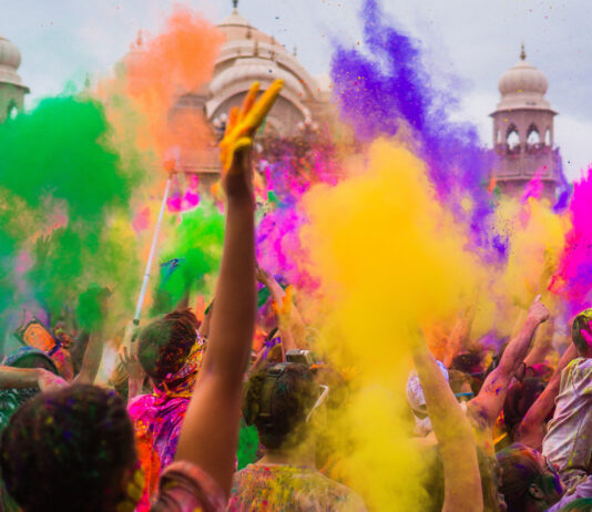Festival Holi: La explosión del color