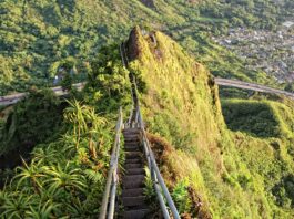 Haiku-Stairs-escaleras-hasta-el-cielo