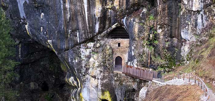 Cuevas en Eslovenia