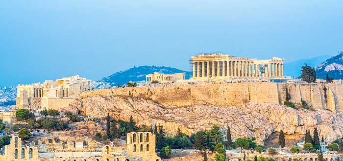 ¿Qué es la Acrópolis de Atenas?