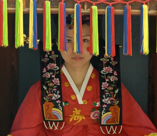 Pueblo Minsok; la Villa Folclórica Coreana