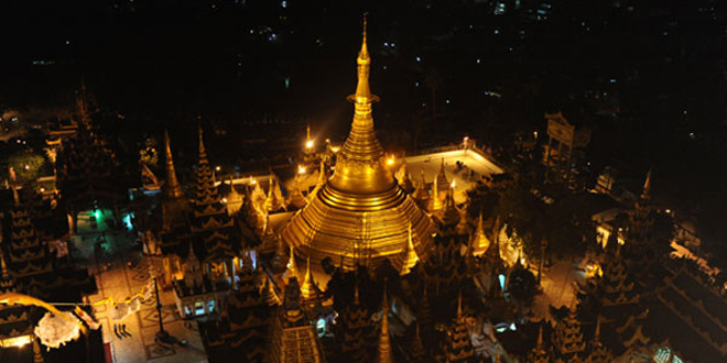39 Shwedagon