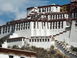 Palacio Potala; la "Isla donde vive el Buda de la Misericordia"