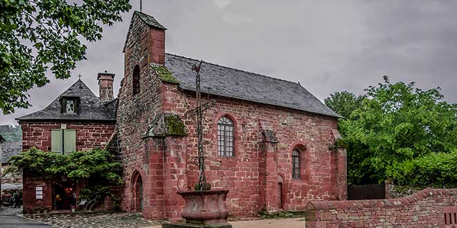 Iglesia-de-Saint-Pierre