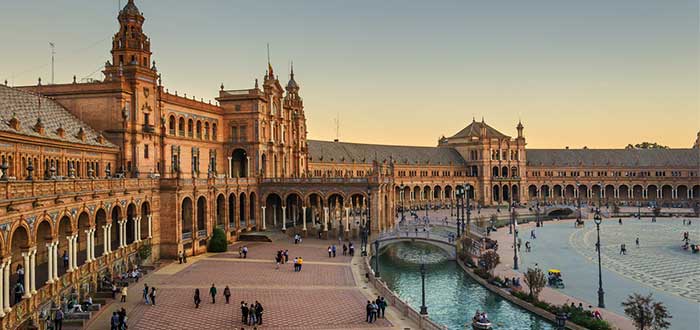 Historia de la Plaza de España de Sevilla