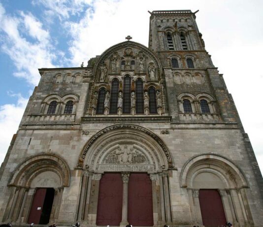 Vezelay-arte-y-religion