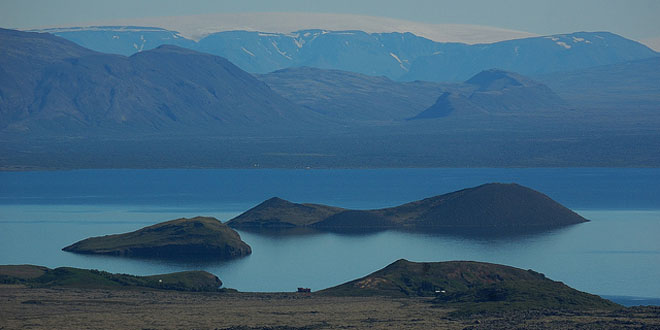 El lago Þingvallavatn, un santuario en Islandia