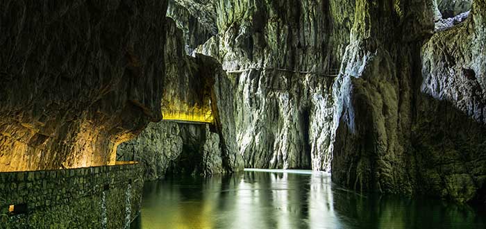Cuevas de Skocjan