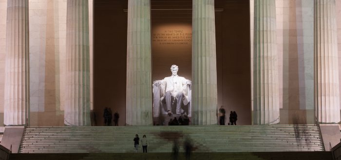 Qué ver en Washington, Monumento a Abraham Lincoln