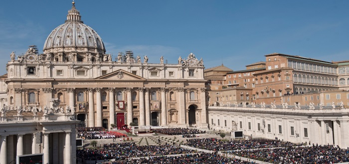 O que ver no Vaticano |  Praça de São Pedro