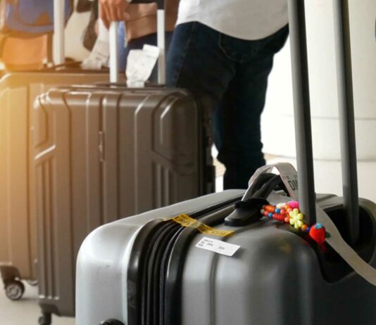 ¿Cómo ir desde el aeropuerto de Barcelona al centro de la ciudad?