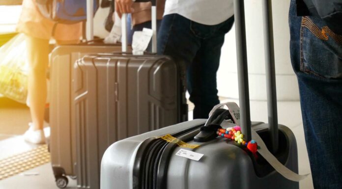 ¿Cómo ir desde el aeropuerto de Barcelona al centro de la ciudad?