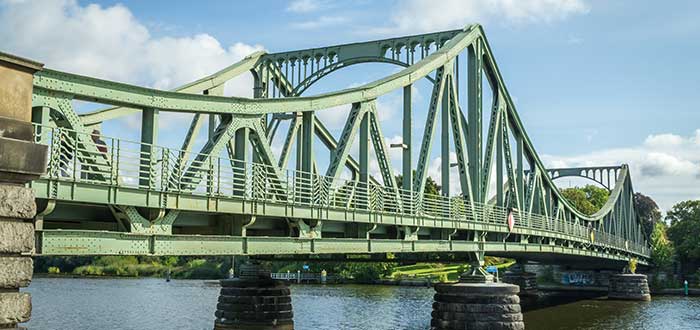 Qué ver en Potsdam | Puente Glienicke