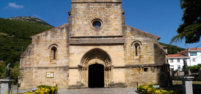  Iglesia de Santa María de Puerto