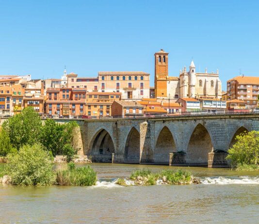 Qué ver en Tordesillas | 10 lugares imprescindibles Qué ver en Tordesillas | 10 Lugares Imprescindibles