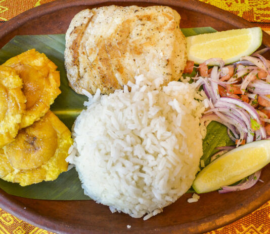 Comida típica de Ecuador | 10 platos imprescindibles Comida Ecuatoriana | 10 Platos Típicos Imprescindibles