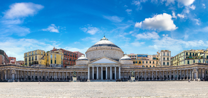 Qué ver en Nápoles | Plaza del Plebiscito