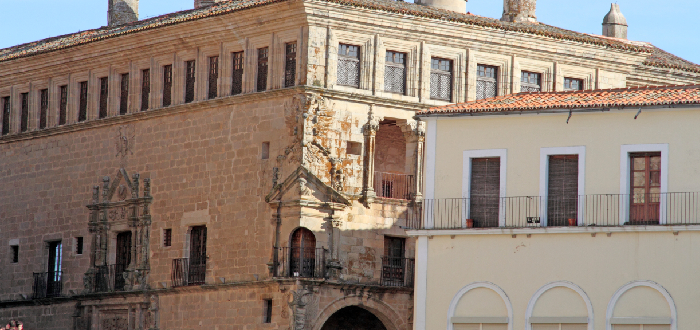 Qué ver en Trujillo | Palacio de San Carlos