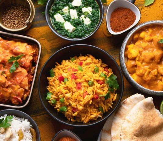 Comida típica de Bangladesh, Platos Imprescindibles