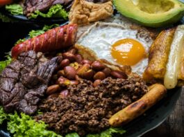 Comida típica de Colombia | Platos Imprescindibles