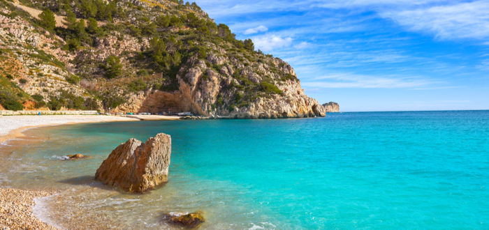 Las mejores playas de España para visitar. Cala Granadella, en la Comunidad Valenciana.