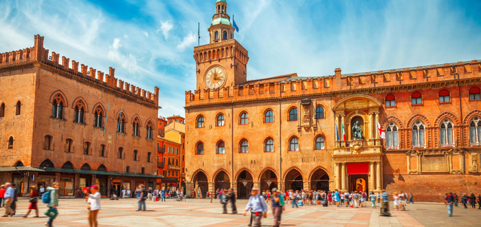 Las 10 plazas de Italia más bonitas. Piazza Maggiore (Bolonia)