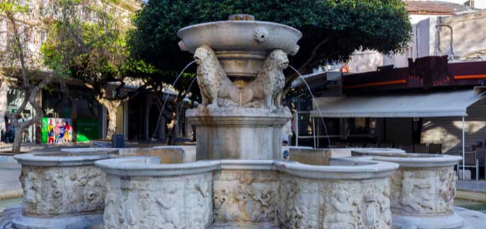 Morosini Lions Fountain