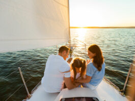 navegar por la costa de alicante