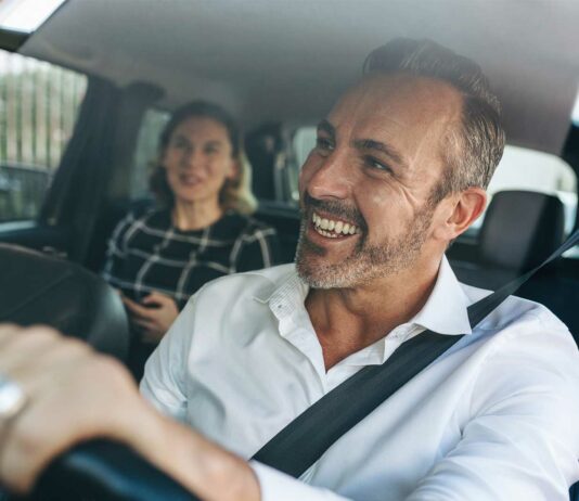Cómo reservar un taxi en el aeropuerto de Málaga al mejor precio del momento taxi malaga
