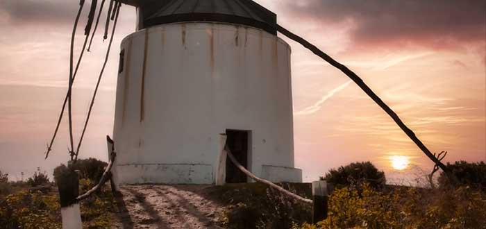 Qué ver en Vejer de la Frontera: Antiguo molino de viento