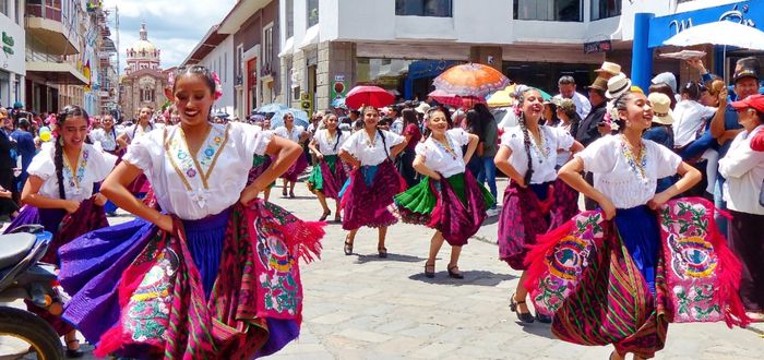 Baile folclorico de Ecuador | Cultura de Ecuador