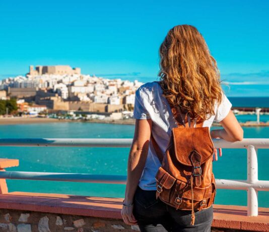 Leyes y reglas españolas para los viajeros en 2023