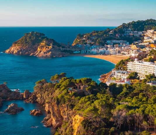 ruta en furgoneta por la Costa Brava