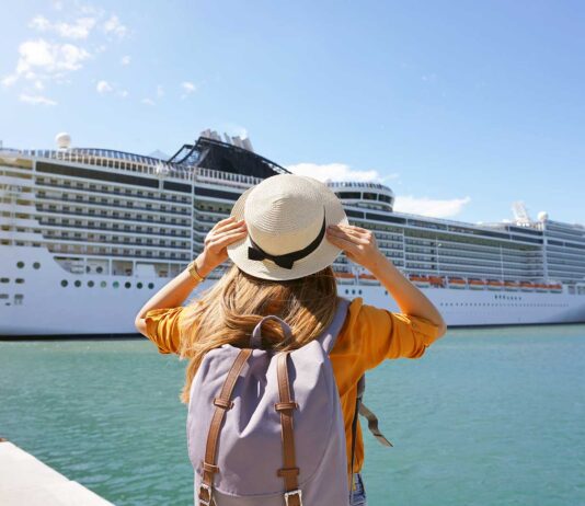 ¿Cómo elegir un crucero por el Mediterráneo? Una guía práctica con rutas, con precios y con tips cruceros-desde-barcelona